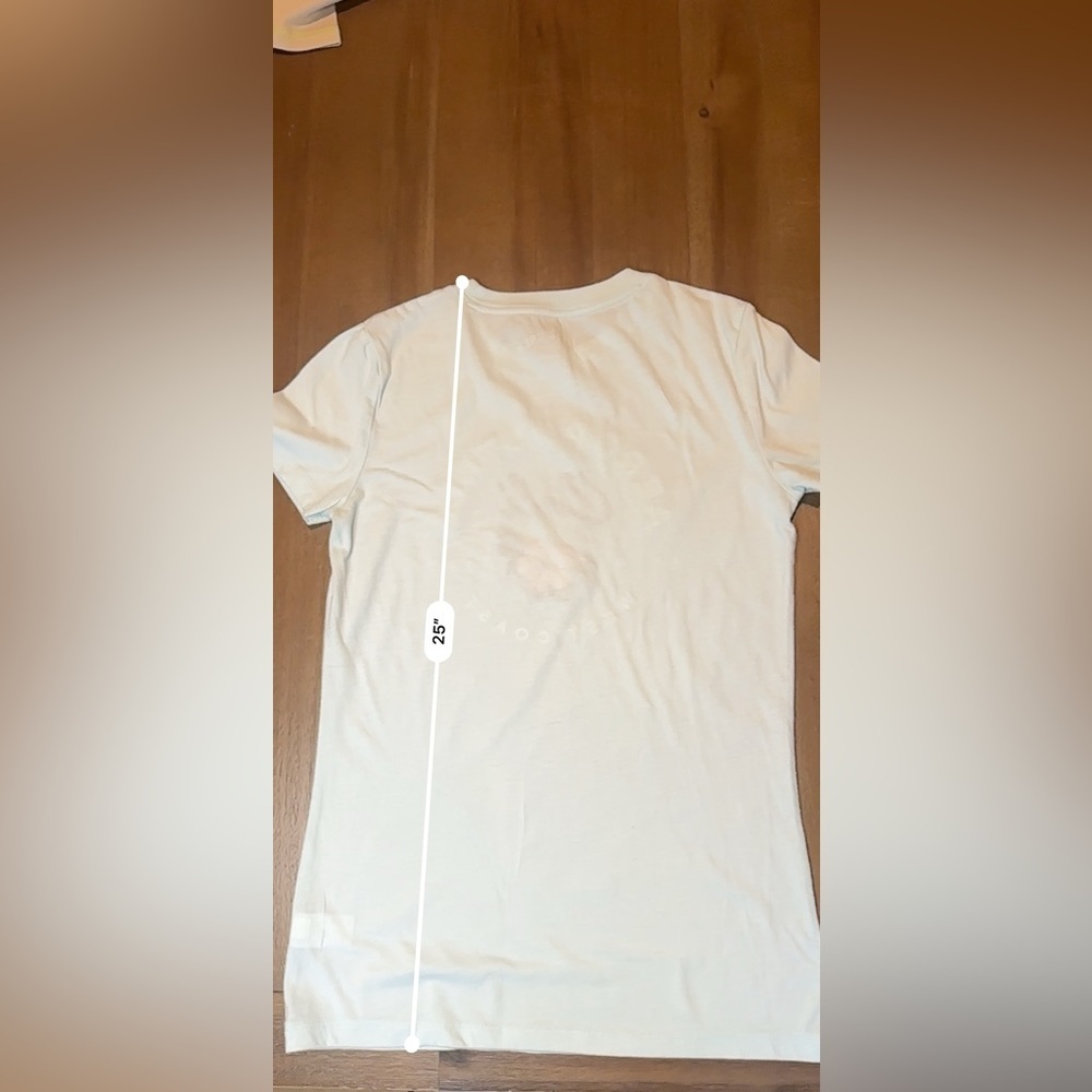 Aeropostale Women’s Graphic Tee size M blue - Picture 5 of 7